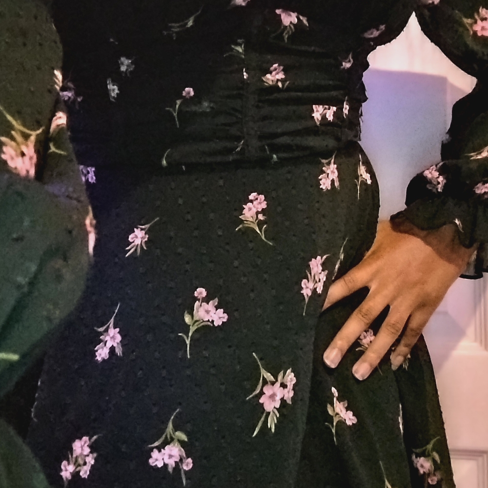Elegant Black Floral Long Sleeve Dress